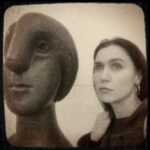 Şevval Sam Instagram – Picasso’nun benden ilham alarak yaptığı “kadın” heykeliyle gelsin bi #tbt 2015 😁#picasso @themuseumofmodernart #newyork