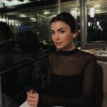 Özge Yağız Instagram -