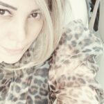 Sare Bayat Instagram - ۰
جان و جهان من،عشق من،زندگی را بدون تو حتی نمیشه تصور کرد،خیلی دوستت دارم،تولدت مبارک که قشنگترین لحظه عمرم بود و هست،بهترینِ هستی🤍