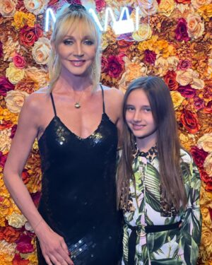 Kristina Orbakayte Instagram - Отгремел День Рождения Миши!Спасибо всем друзьям за то, что разделили этот праздник с нашей семьёй! ❤️🕊 #деньрождения #кристинаорбакайте #михаилземцов