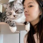 Park Bo-young Instagram - 😻😉