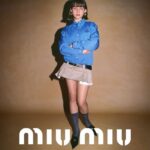 Milla Jovovich Instagram - That’s my kid. Yea that’s right.  #proudmama

✨m i u m i u✨

@MiuMiu Basic Instincts

Photographed by @TyroneLebon
Creative direction by @LinaKutsovskaya of @beg00dstudios
Styled by @LottaVolkova 
Booking @chrissbrenner 
 
#MiuMiuSS22
#MiuMiu
#MiucciaPrada
#everanderson