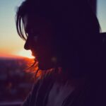 Milla Jovovich Instagram - It’s oh so quiet shhhhhh…. Shhhhh… 💫
Photo: @chrissbrenner
