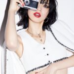Nana Komatsu Instagram – @voguejapan @chanelofficial 
💅💍🎸🎧 🎶📸