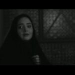 Narges Mohammadi Instagram - هم‌زمان با اولین روز جشنواره فیلم فجر از تیزر فیلم سینمایی ٢٨٨٨ رونمایی شد
بازیگران: حمیدرضا پگاه، شیرین اسماعیلی، سیاوش مفیدی، مرتضی اسماعیل کاشی، ساناز مصباح، رضا داوودوندی، شیوا فلاحی، عادله گرشاسبی. با حضور  نرگس محمدی و علی اوجی. با یاری: هادی حجازی‌فر، حامد کمیلی، کامبیز دیرباز، امین حیایی، سام درخشانی، کوروش تهامی، احمد مهران‌فر، رضا یزدانی، کامران تفتی، سعید چنگیزیان، رامین ناصر نصیر، کاظم سیاحی، میلاد رحیمی، رضا آفتابی. با سپاس از مریم بوبانی. مدیر فیلم‌برداری: مرتضی پورصمدی. طراح صحنه و لباس: آیدین ظریف. طراح چهره‌پردازی: کامران خلج. مدیرصدابرداری: منصور شهبازی. صدابردار: مهراد ابوالقاسمی. طراحی و ترکیب صداها: نعیم مسچیان. موسیقی: سامان احتشامی. تدوین: سیاوش پورخلیلی. عکاس: جلال حمیدی. فیلم پشت‌صحنه: محمد ورشوچی منفرد. مدیر اجرایی و برنامه‌ریزی و دستیار اول کارگردان: ماریا امیری. جلوه‌های ویژه میدانی: آرش آقابیگ. جلوه‌های ویژه رایانه‌ای: کامران سحرخیز، امیر سحرخیز.  غزل کریمی. طراح عنوان‌بندی: سیاوش پورخلیلی. مدیرهنری: احمد غلامی. مدیر تولید: دانیال کاشانچی. 

تهیه‌کننده: کیوان علی‌محمدی، علی اوجی. 
نوشته: علی اکبر حیدری، کیوان علی‌محمدی و امید بنکدار. 
کاری از: علی اکبر حیدری، کیوان علی محمدی

ساخت تیزر: سیاوش پورخلیلی
#٢٨٨٨ #فیلم_٢٨٨٨ #فیلم_سینمایی_٢٨٨٨٨ #جشنواره_فیلم_فجر