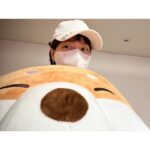 Song Ji-hyo Instagram - 해외에서 보내주신 
저의 데뷔 21주년 축하 선물과…
쉴 때 이것저것 잘 챙겨 먹으라고 
보내주신 울 팬분들..이 모든 감사한 마음..
잊지 않을게요오!!!