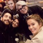 Burcu Biricik Instagram - Çoookkk ❤️🧚‍♂️
#Repost @enisarikan
・・・
bizimki büyük bi aşk hikayesi ❤️