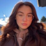 Anna Cathcart Instagram - february: the definition of short and sweet🫀