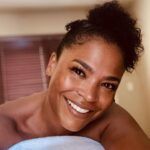 Nia Long Instagram - Self care is the best care! I’m incredibly grateful for this timeout. Life has been challenging for all of us. Thank you @fspuntamita for pampering me this weekend. It’s been a magical and healing experience. Just what a girl needed before heading back to work. #FSPuntaMita 😘❤️🇲🇽🥰