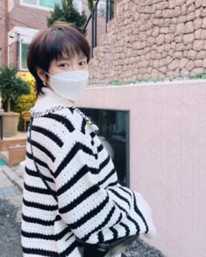 Song Ji-hyo Instagram - 