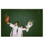 Minami Hamabe Instagram - 本日夜10時からはいよいよ
『ドクターホワイト』第10話⏰
最終話です!

命という存在に改めて向き合った3ヶ月でした⏰
亡くなることが悲しいというより
白夜としては、愛している人たちに会えなくなる話せなくなる、それがどうしようもなく悲しくて辛くて苦しい、という感情に繋がるのだと感じました⏰
命には限りがあるものですが
それを壊れるくらい惜しむ感情が湧き上がる人に出会えることは、幸せなことでもあるのだなとも

最終話は白夜の正体が明かされます
なぜこの世に生を受けたのか、医療知識だけを豊富に知っていたのは何故なのか。
結末は想像以上に切なく憎めない苦しさがありました⏰

CDTの皆も遂に同じ方向に向かって力を合わせます⏰
皆が救われますように…

私も第10話は観ずに取っておいてあるのでリアルタイムで視聴するのがとてもたのしみです⏰

写真は愛してやまない私の大好きなドクターホワイトチーム!
密かに何度もこの皆さんに心が救われました
感謝の気持ちしかございません。
心があたたかくて、困ってしまうくらい面白くて。素敵な人たちに出会えたドラマでした。