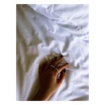 Claudia Salas Instagram - Libre. 

Natural, esa cosa que “brilla” por su ausencia a niveles desmedidos. Hacer lo fácil complicado. Con toda la magia que hay en lo sencillo… 
Qué bonito “completar”, sin necesidad de buscarte porque te tienes muy cerquita. 
Porque estás en el centro. Joder qué suerte. Qué paz.

Qué bonito no terminar de empezar nunca.

Gracias @tousjewelry por ser reflejo de todo esto, por ponerlo fácil, por primar en la persona y buscar la belleza en lo diferente. Me siento muy afortunada por emprender este camino con vos.

#toussquad 

Gracias @desireefina por ser parte del total de todo.
@kuranda_agencia 

💄 @cristina_salas_ 

♥️