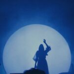 Aurora Aksnes Instagram – Thank you Manchester🌚 you turned the whole room into a sky full of stars. Thank you for your love and your light ✨
By @suhaoyuanharvey