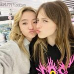 Ella McKenzie Instagram - Love you forever 💋💋