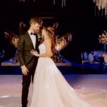 Sheryl Rubio Instagram - El sábado 2 de abril del 2022 celebramos nuestro amor! Celebramos con toda la gente que adoramos y nunca me había sentido tan llena de amor. Recibimos tantas palabras bonitas y la energía fue tan pero tan especial que hizo que nuestra boda se convierta en la MEJOR NOCHE de nuestras vidas. Aún no lo creemos, no paramos de hablar de esa noche! Gracias a todos los que vinieron y bailaron hasta más no poder con nosotros hasta las 5 de la mañana! Se vienen muchas fotos lindas 🤍 y gracias a @demetriosbride por hacerme sentir como una princesa el día de mi boda!