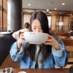 Park Bo-young Instagram – 더울 땐 냉면🥶