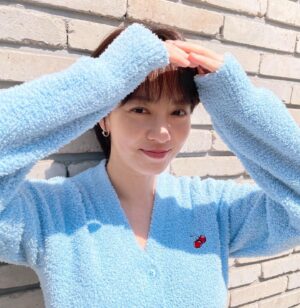 Song Ji-hyo Instagram - ☀️☀️☀️