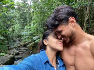 Gina Rodriguez Instagram - 3 years of marriage to my best friend. You are home. ❤️❤️❤️