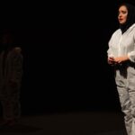 Narges Mohammadi Instagram – الدسانگز 
عشق روزهای کرونا
خانم مستی علیخانی پرستار عاشق 
و دلواپس بیماران کرونایی که عاشقانه هر شب روی صحنه پردیس شهرزاد متولد می شود و قلبم برای لحظه لحظه این حرفه شریف می تپد 
قهرمانان سلامت ، این انسان های بی نظیر که جان خود گذشتند و قهرمانان این روزهای من شدند 
الدسانگز عشق روزهای کرونا به قلم و کارگردانی آقای محمد رحمانیان حکایت عاشقی و زندگی و عشق ورزیدن به 
هم نوع … نمایشی که لحظه لحظه شور و شوق و اشتیاق است 
اگر دوست داشتین ما خیلی محدود در این روزها روی صحنه هستیم خوشحال میشیم به تماشای نمایش ما بیاید
عکس از حسین خدارتی عزیز