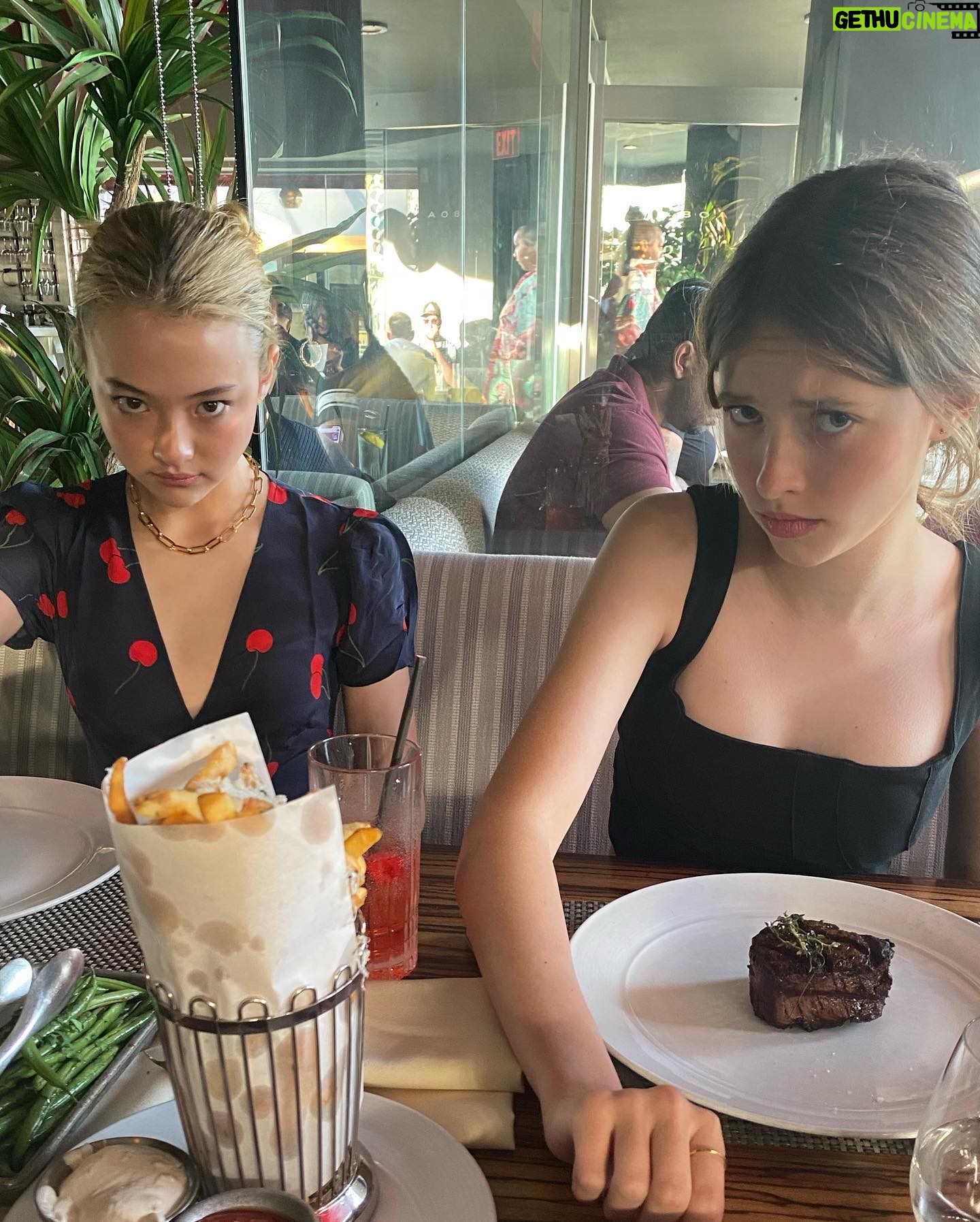 Ella McKenzie Instagram - Proud mother 🥺 -Ella
Bday celebration with @maisie_dek