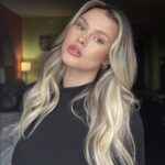 Kinsey Wolanski Instagram - He asked me what my favorite position was and I said CEO 💼 #monday