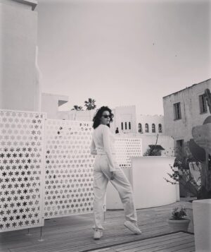 Aybüke Pusat Instagram - Çok dikkatli bakarsanız ve gerçekten umrunuzdaysa sütyen giydiğimi görebilirsin…