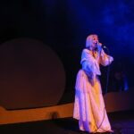 Aurora Aksnes Instagram - Tonight we went Running With The Wolves with @auroramusic 
What a beautiful set! 

📸’s: @scali