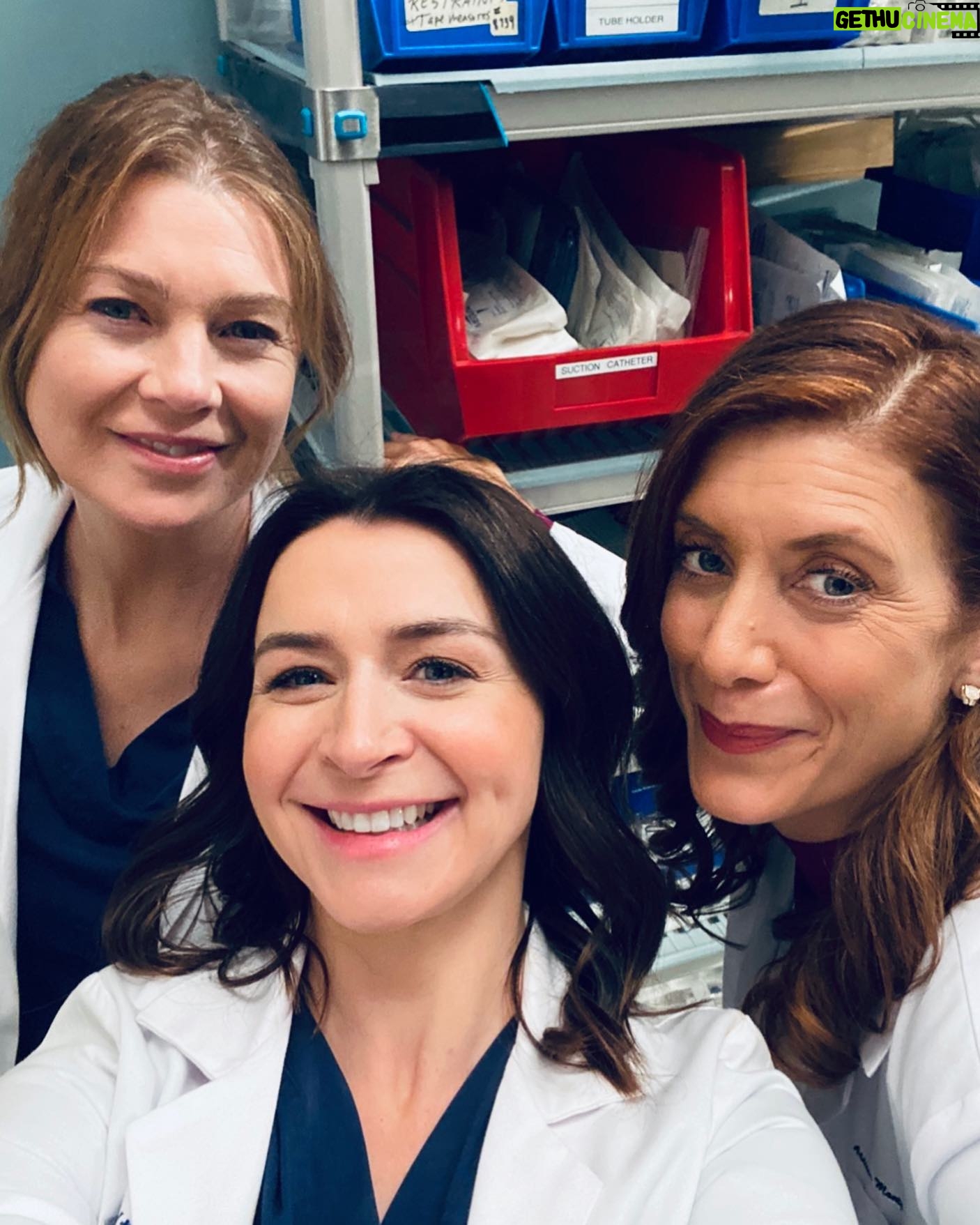 Caterina Scorsone Instagram - Almost time, party people. ๐ก๐๐๐งฌ๐งซ๐งช๐ง ๐ซ๐ซ๐โค๏ธ @greysabc @ellenpompeo @katewalsh