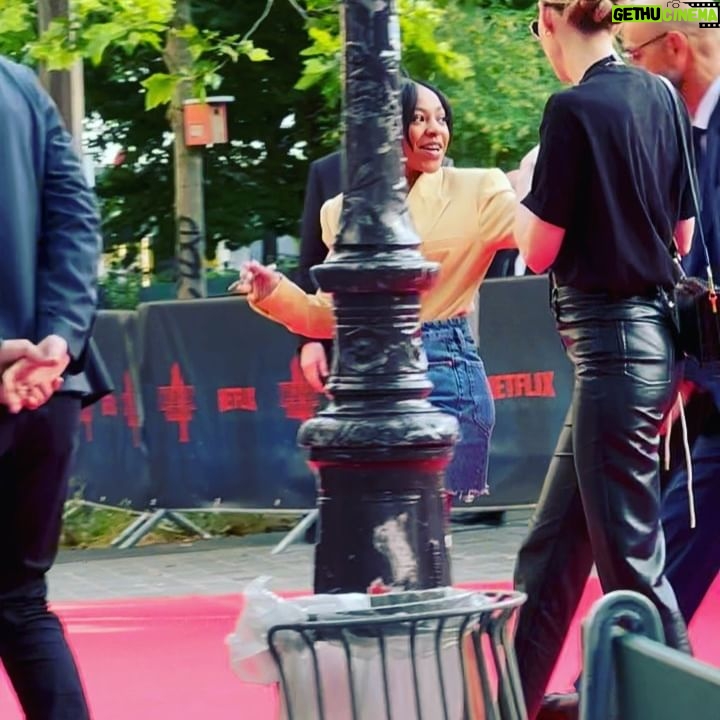 Priah Ferguson Instagram - Au revoir Paris! You have my heart. To the beautiful fans, I’ll cherish this experience for a lifetime. Special thanks to @netflixfr @strangerthingstv @lemeuriceparis @anahi.paris for your unmatched hospitality and of course, my impeccable team. 💕Pri
Stylist: @sophielopez
Hair: @sonia.messaoudi
Makeup: @sarahattalia_
Style Deets
Top: @aninebing
Skirt: @aninebing
Shoes: @sam_edelman
Earrings: @jenniferzeunerjewelry
Ring: @celestestarre