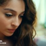 Cemre Baysel Instagram - Çok heyecanlıyıııızz✨
7 Haziran salı akşamı başlıyoruz 💙
@sendendahaguzelfox 
@goldfilmyapim 
@foxturkiye