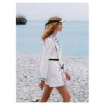 Nana Komatsu Instagram - CHANEL Cruise 2022/23 show
⛑🏁🏸🛼💜🤹🏻‍♀️⛵️

初夏の日差しを浴びながら、
今月行われたshowの舞台は…
モナコのモンテカルロ🏝
1910年代にガブリエル・シャネルがモナコ公国とその周辺地域を訪れた場所でもある。
インスピレーションに溢れた場所ともあって、より一層何か纏うものがある気がしました。

First lookの赤のツイードジャンプスーツとキャップスタイル、チェッカー柄はドンピシャ好み。次も楽しみ。

@chanelofficial
#chanelcruise