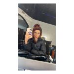 Claudia Salas Instagram – “Así que imagino que nos pasará lo mismo que pasó otras veces. Que todo esto se acabará algún día, de repente, y los que hayan sobrevivido -porque habrán muerto muchos- dejarán de bailar. Así. Sin más. Las cosas se acaban así, supongo, sin que nos demos cuenta.”

UN PLACER EQUIPAZO.

Gracias por salvar y sanar familia. Sabéis quienes sois.

@larutaserie 
@caballofilms 
@atresmediacom 
@atresplayer 

La ruta llega antes de que acabe el año. 

@laia_lluch 🫶🏻📸 (que en un disparo te sube vidas).

Pd: vaya año.

♥️