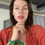 Milla Jovovich Instagram – Orange for victims gun of violence
Green for reproductive rights 
We have the power to make change happen.
@marchforourlives @womensmarch @abortionfunds @plannedparenthood #wearorange #greenforabortionrights #mareaverde