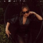 Leah Remini Instagram – Love being in New York with family and friends who are like family. 

Thank you to the staff at @timessquareedition and The Terrace and Outdoor Gardens for your gracious hospitality. 

Photo: @imthejam 
Makeup: @crabichuk 
Hair: @stefanie_thestylist
Stylist: @highheelprncess