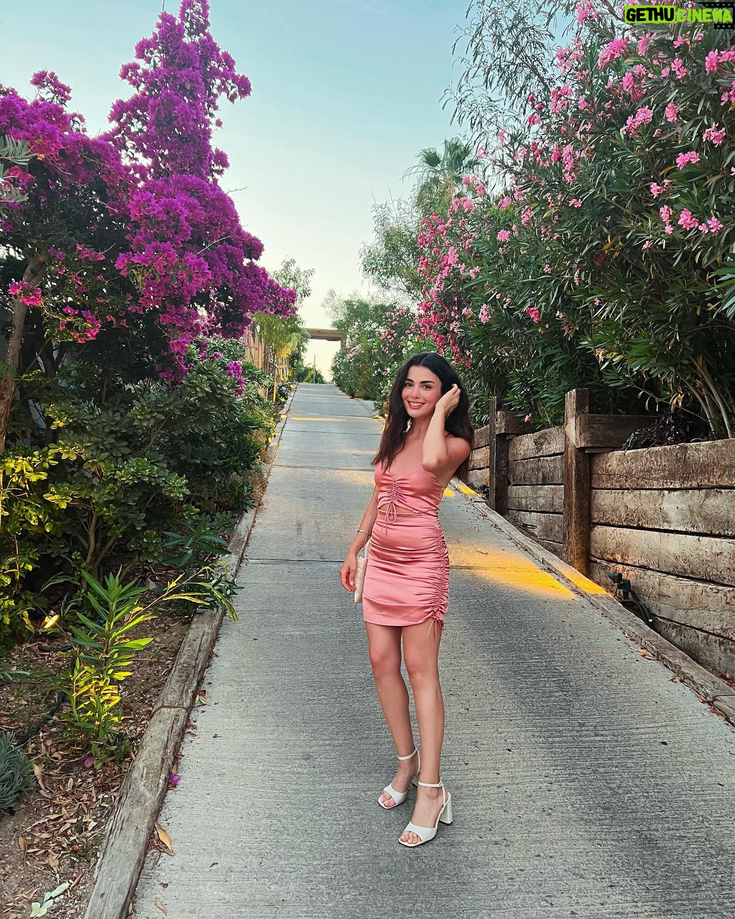 Özge Yağız Instagram – | Gethu Cinema