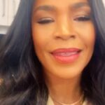 Nia Long Instagram - Happy Monday!!! #thebestmanfinalchapters 😘
