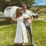 Camilla Luddington Instagram - “Wine Tasting…a love story” 🤣
When mom and dad left the house!! 
To be continued… 😎 #wine #momwine #dadwine #winetasting #winery