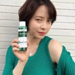 Song Ji-hyo Instagram - 여름철& 수부지 피부에 찰떡인 
아하-바하-라하👍🏻👍🏻

🌿AHA BHA LHA
Exfoliating & Pore Clean 
TonerPad

🌿 🌿AHA BHA LHA
Exfoliating & Pore Clean 
Toner

#ad