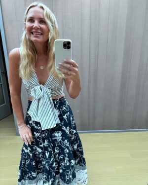 Jessica Capshaw Instagram - Thank you, thank you, thank you for all of the beautiful, kind, thoughtful, funny, fun, and lovely birthday wishes sent my way!! It was a beautiful day in Leo season and I felt true love all around me...

"When you feel a peaceful joy, that's when you are near truth." - Rumi
