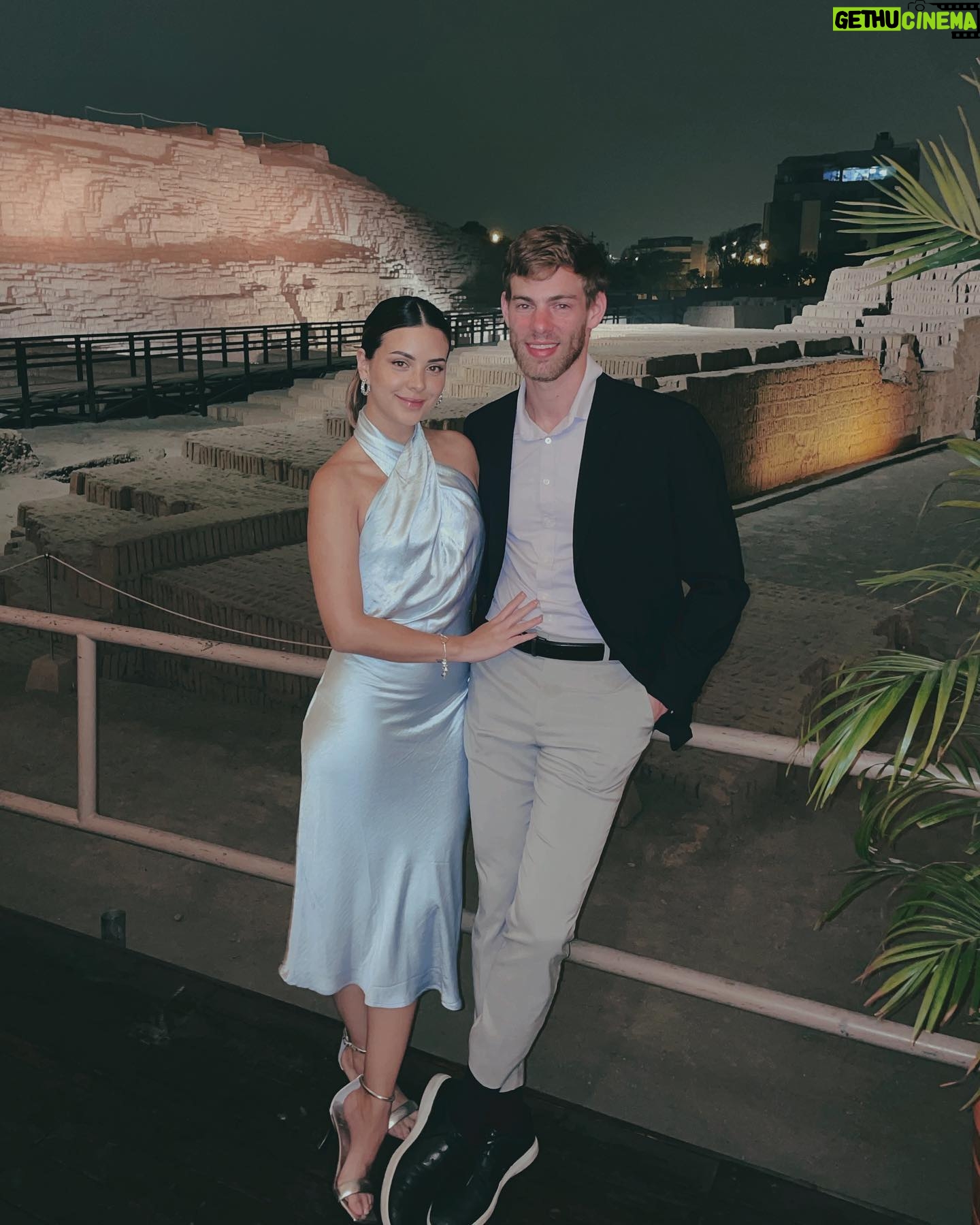 Sheryl Rubio Instagram - Que bonita noche la de anoche ✨🇵🇪 que bonito ha sido estar en Perú, mañana es mi último día aquí y me encantaría poderlos conocer, vayan a mis stories.