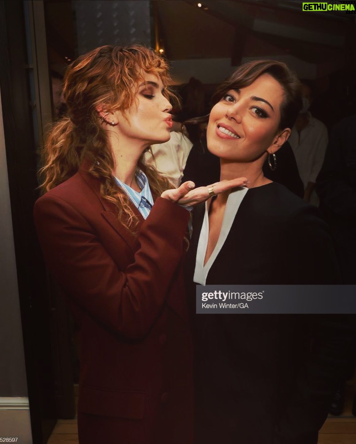 Aubrey Plaza Instagram - Last night at the Spin Me Round premiere!!! Out this weekend in theaters and streaming on @amcplus @ifcfilms 🍝