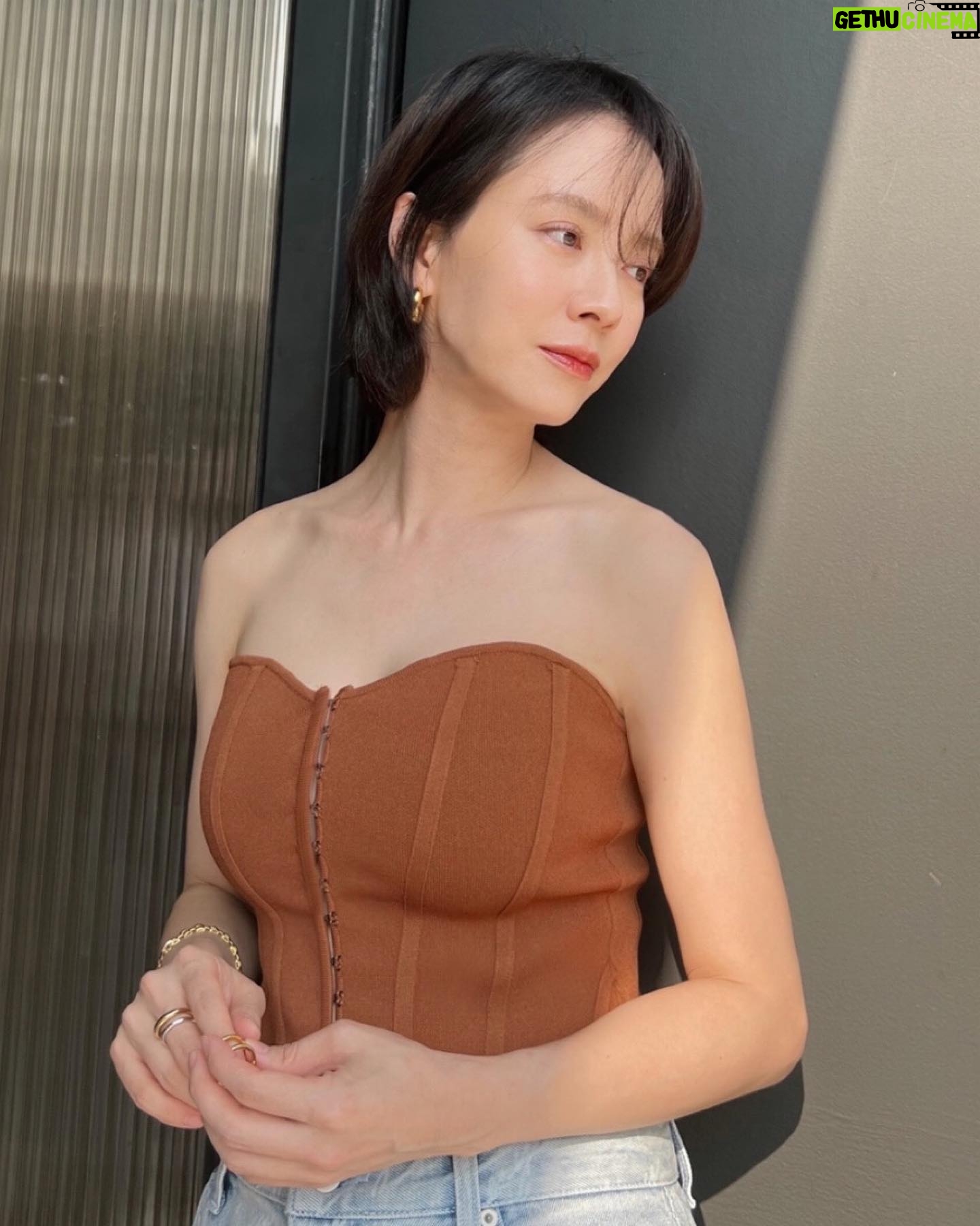 Song Ji-hyo - 505.6K Likes - 어느 여름날..
