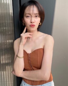 Song Ji-hyo Instagram - 어느 여름날..