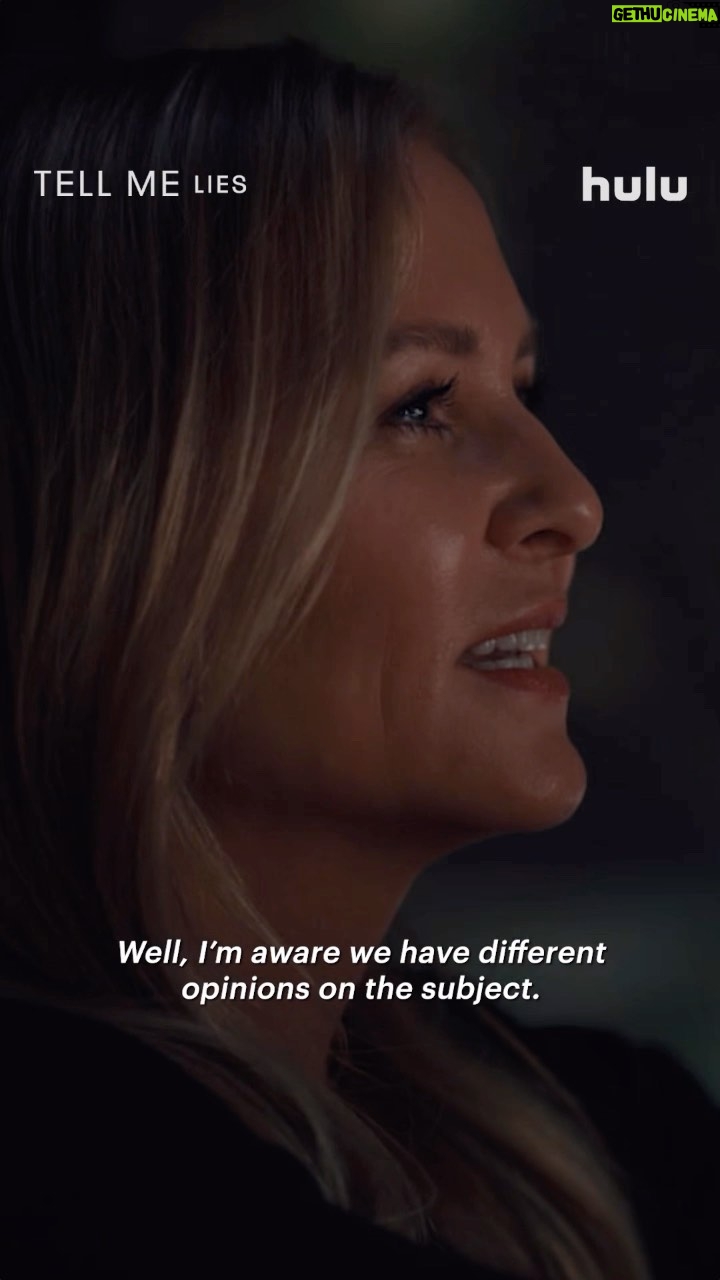 Jessica Capshaw Instagram - Classic car ride with a teenager. 🙃 The first three episodes of #TellMeLies are now streaming on @hulu.