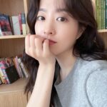 Park Bo-young Instagram – 즐거운 명절 보내세요💛