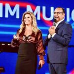 Vanessa Incontrada Instagram - Viva la musica 🎶😉
Besitos 😙🦋

📺Ci vediamo questa sera su @rai1official