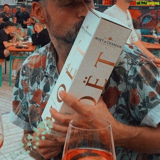 Aurora Aksnes Instagram - Some orange moments. If that makes sense to you!!!! ๐โจ๐งก๐