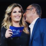 Vanessa Incontrada Instagram - La musica sempre nei nostri cuori 🎵🎶☺️❤️