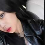Lee Young-ji Instagram - 기분이 째져