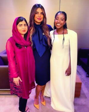 Amanda Gorman Instagram - Still in awe that I had the honor of speaking beside these lovely ladies @unitednations #GeneralAssembly this week as a supporter of @unicef . By supporting the Sustainable Development Goals, we share a universal call to action to end poverty, protect the planet, and pursue peace. I can’t tell you how many times I’ve been told a single poem can’t change the world. What I know is that if you look closely enough, the world IS changing—there are movements and actions waiting for our involvement, spearheaded by future generations. And I can’t imagine anything more worthy of naming, celebrating, writing, believing, and joining. 💛🙏🏿🇺🇳🌍

EXCERPT FROM “AN ODE WE OWE: A POEM FOR HUMANKIND” 
 
We must go the distance,
Though this battle is hard and huge,
Though this fight we did not choose,
For preserving the earth isn’t a battle too large
To win, but a blessing too large to lose.

This is the most pressing truth: 
That our people have only one planet to call home
And our planet has only one people to call its own.

We can either divide and be conquered by the few,
Or we can decide to conquer the future, 
	And say that today a new dawn we wrote, 
	Say that as long as we have humanity,
We will forever have hope.